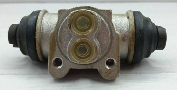 Suzuki Carry SK410 Fren Merkezi Sol 1990-1998 BGF